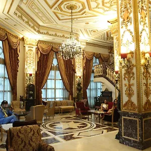 Serenada Golden Palace - Boutique Hotel