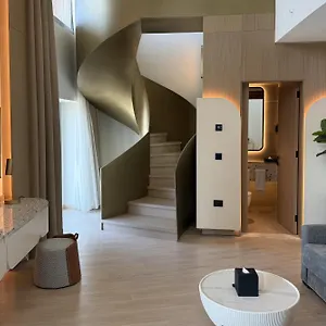 Voco District By Ihg Hotel