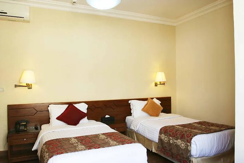 Orient Prince Hotel Beiroet 4*,